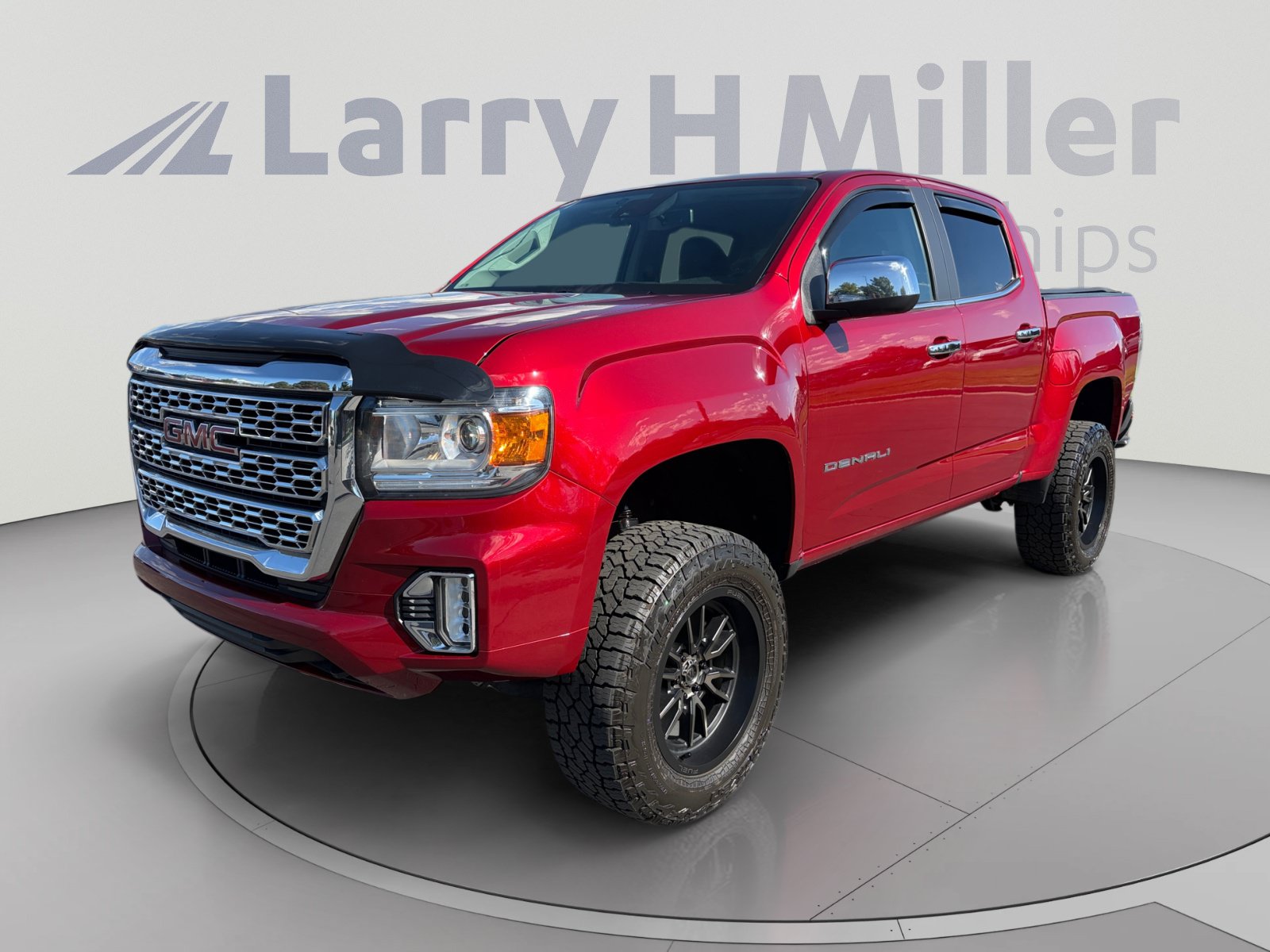 Used 2021 GMC Canyon Denali AWD/4WD image 1