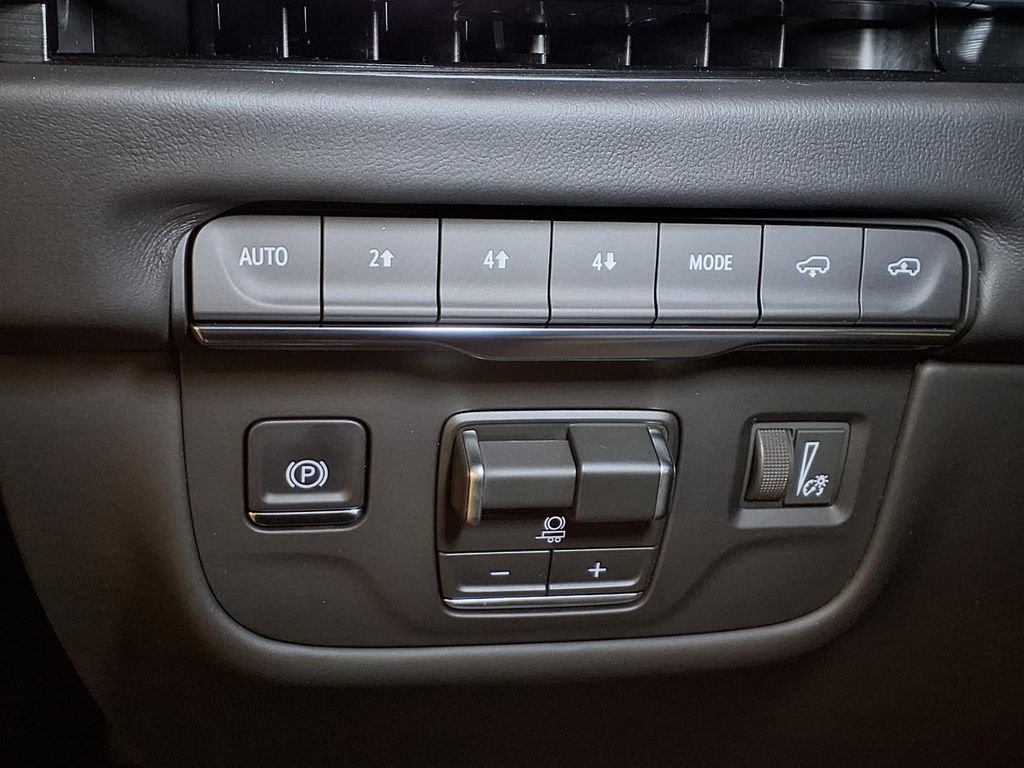 Certified 2026 Cadillac Escalade ESV Platinum Sport AWD/4WD image 11