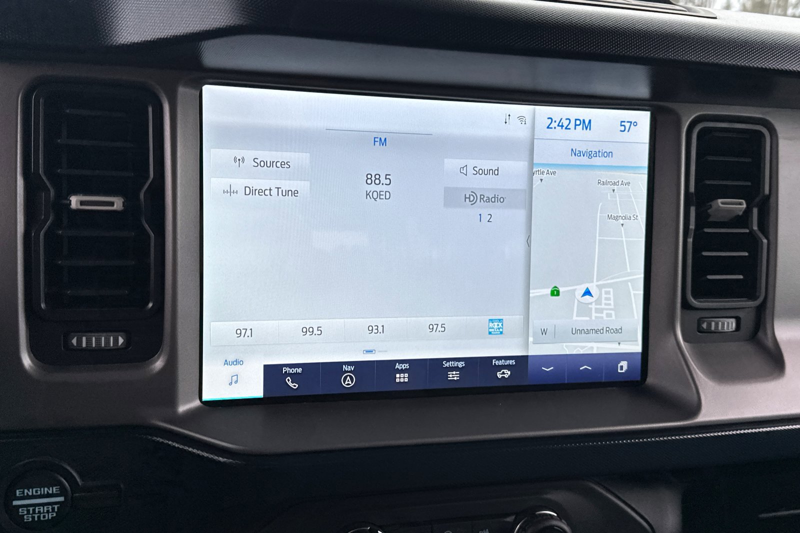 Used 2021 Ford Bronco Outer Banks image 16