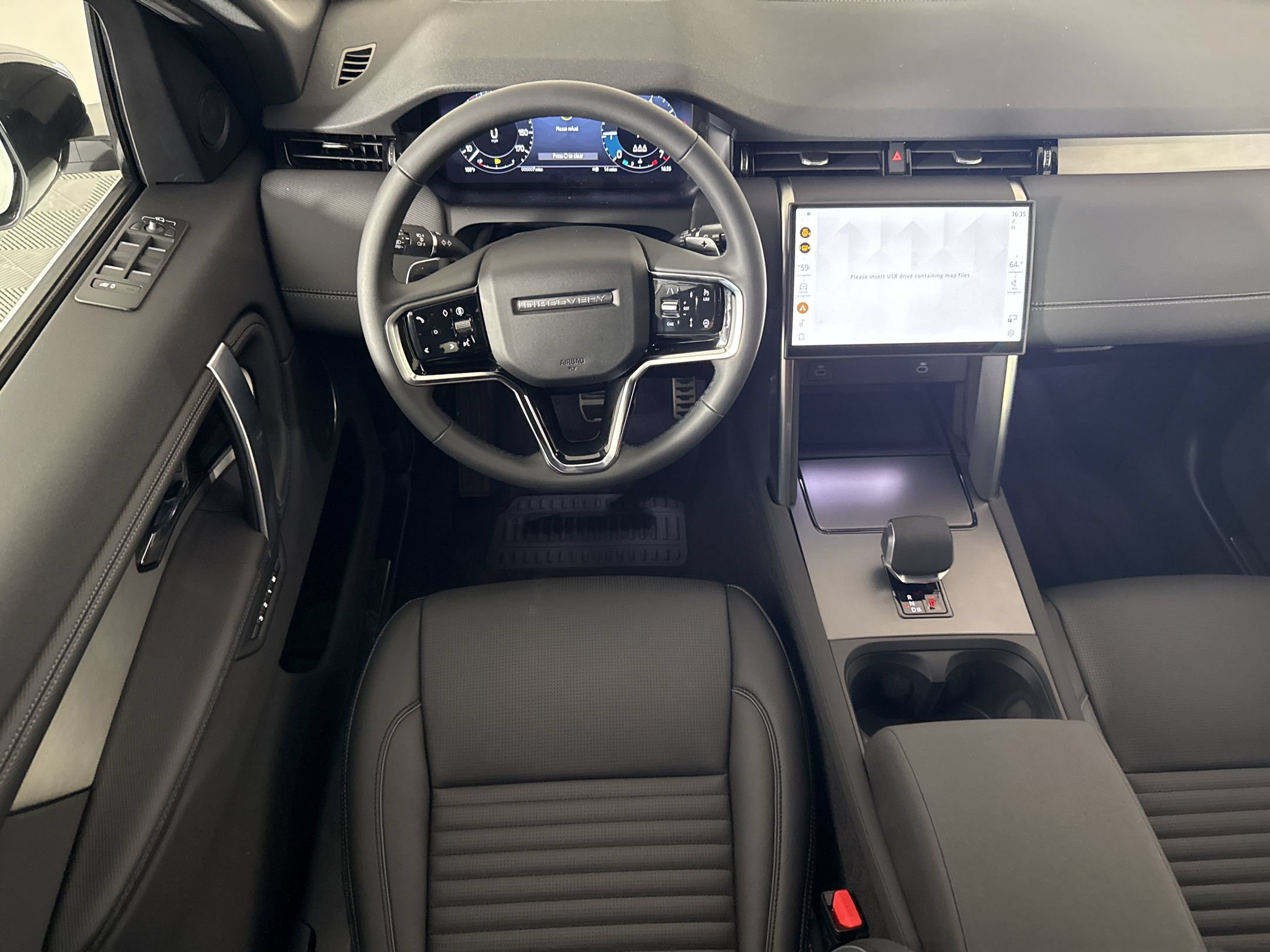 New 2026 Land Rover Discovery Sport Landmark AWD/4WD image 26