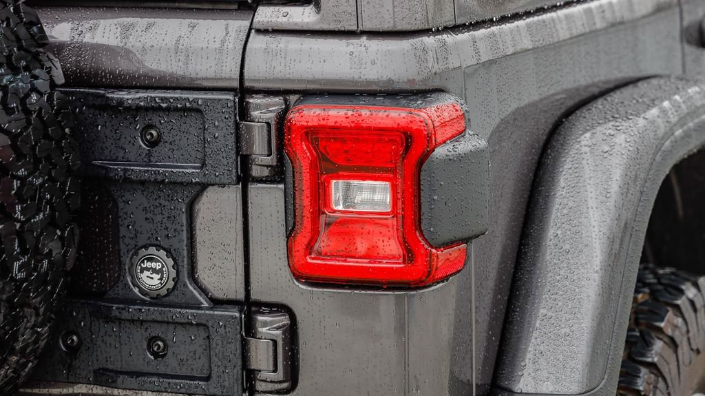 New 2025 Jeep Wrangler Unlimited Rubicon image 10