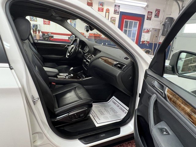 Used 2015 BMW X4 xDrive28i image 10