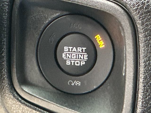 Used 2024 Jeep Wrangler Sport S image 36