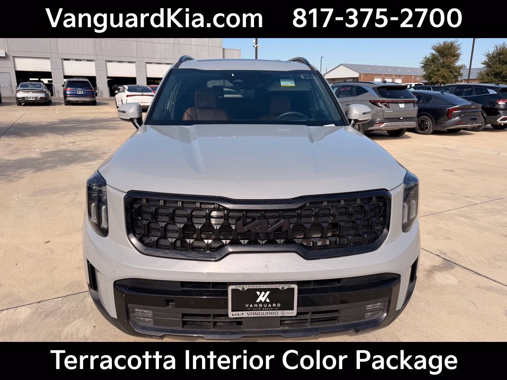 Certified 2025 Kia Telluride SX Prestige X-Line AWD/4WD image 7
