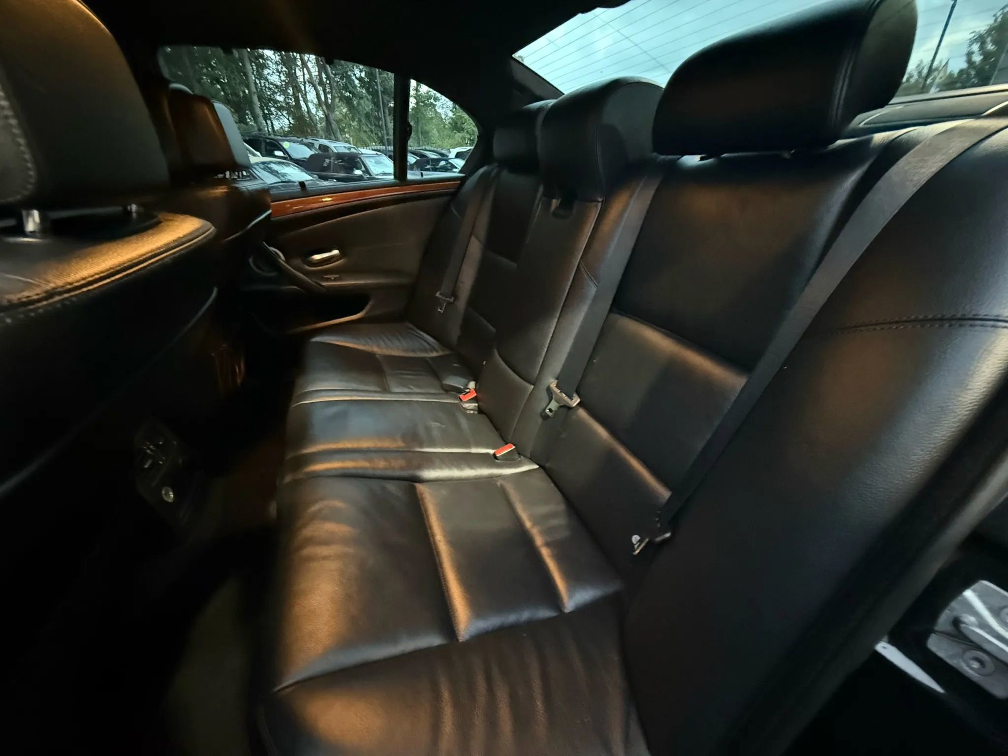 Used 2010 BMW M5 image 18