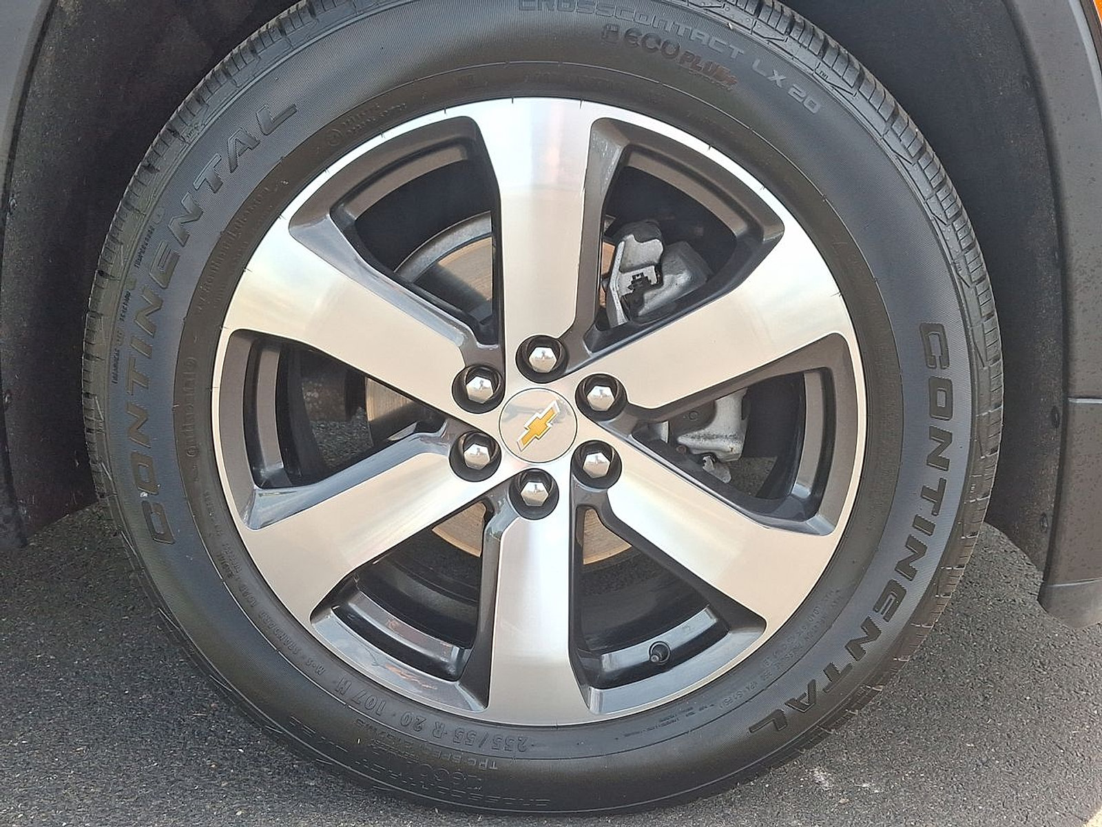 Certified 2023 Chevrolet Traverse LT w/ LT Premium Package AWD/4WD image 27