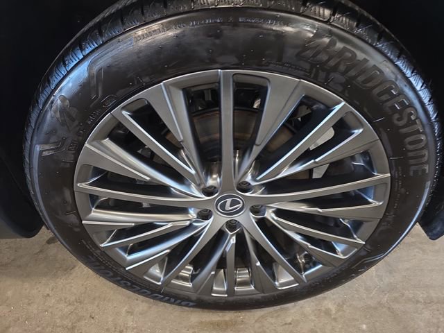 Certified 2025 Lexus RX 350 350 Luxury w/ Convenience Package image 31