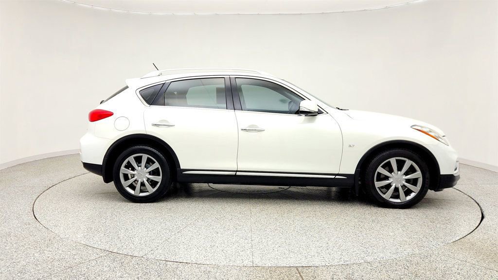 Used 2016 INFINITI QX50 2WD w/ Premium Plus Package image 4