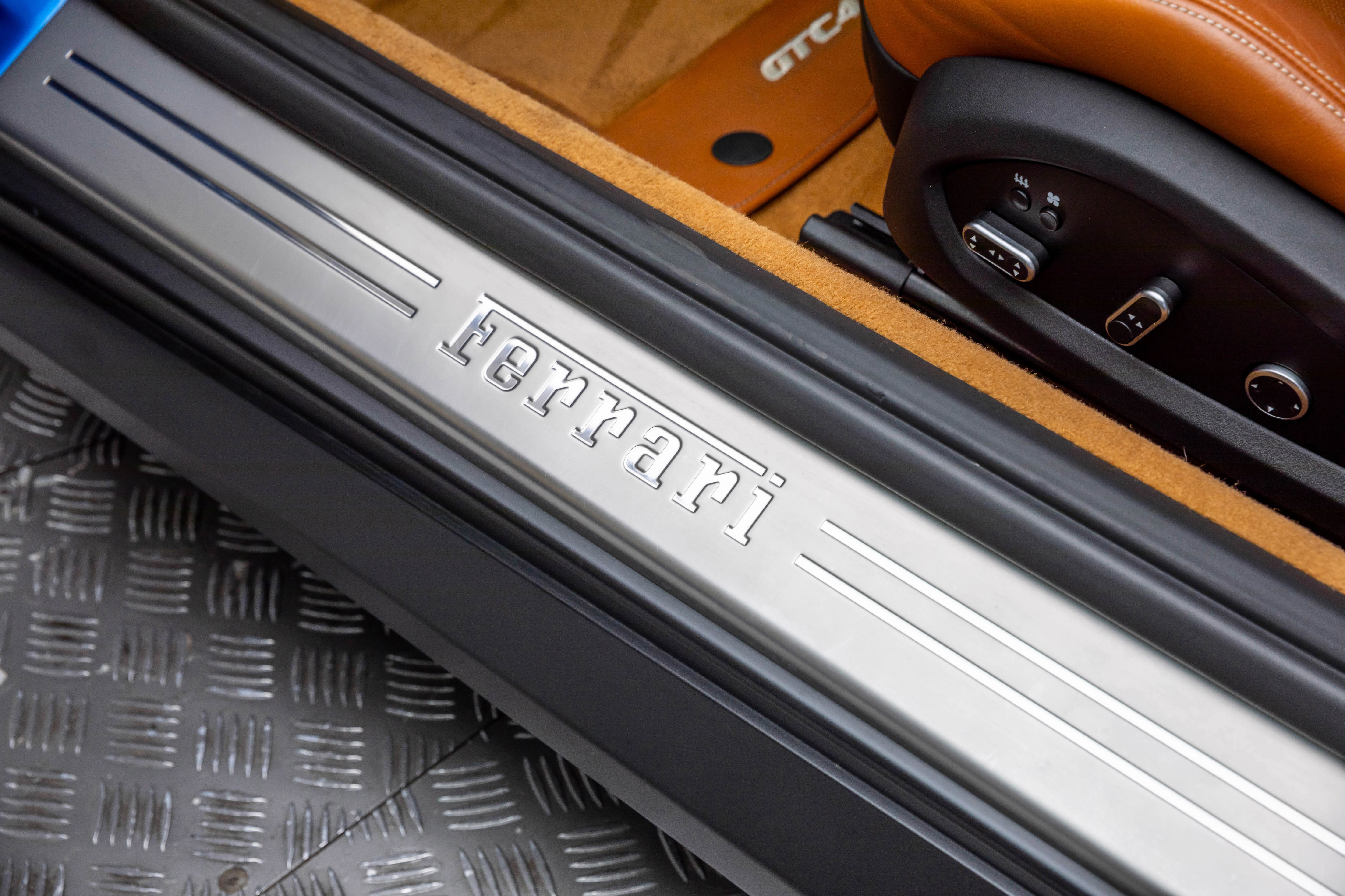 Certified 2018 Ferrari GTC4Lusso image 17