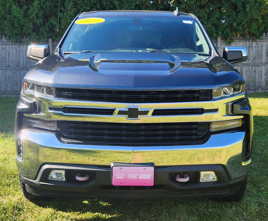 Used 2022 Chevrolet Silverado 1500 LT AWD/4WD image 2