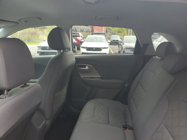 Used 2022 Kia Niro LX FWD image 8