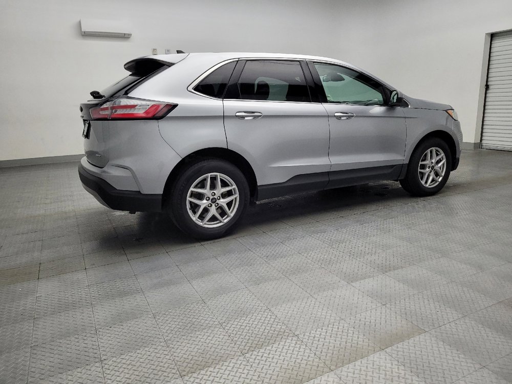 Used 2023 Ford Edge SEL image 10