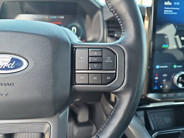 Used 2023 Ford F150 Lightning Lariat image 18