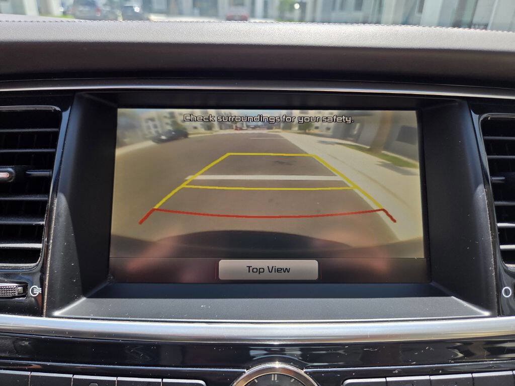 Used 2015 Kia K900 Premium w/ Interior Highline Package RWD image 25