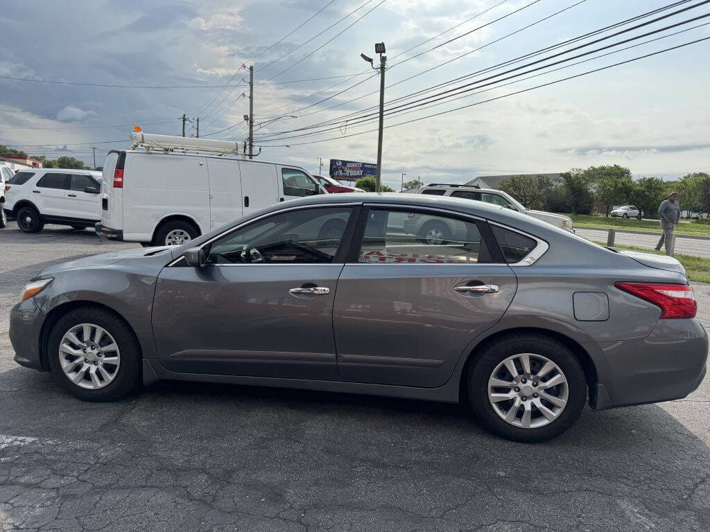 Used 2016 Nissan Altima 2.5 S image 3