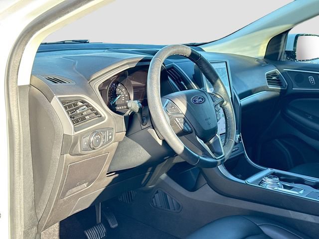 Certified 2022 Ford Edge SEL w/ Convenience Package image 10
