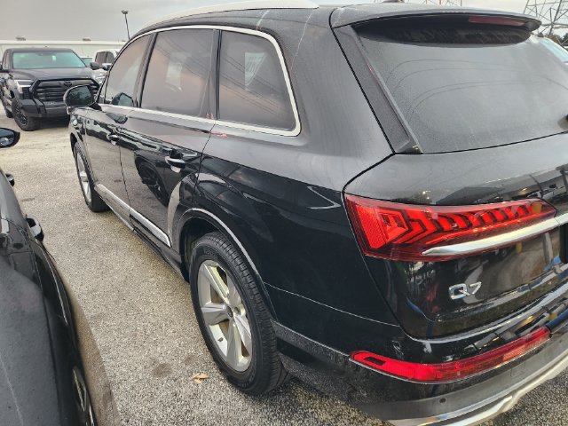 Used 2023 Audi Q7 2.0T Premium Plus w/ Premium Plus Package AWD/4WD image 4