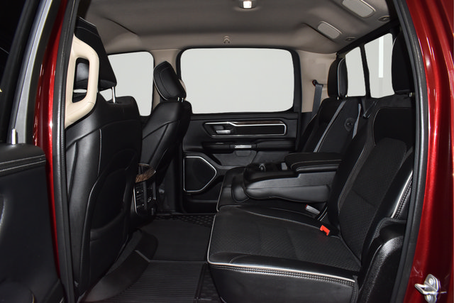 Used 2020 RAM 1500 Laramie AWD/4WD image 18