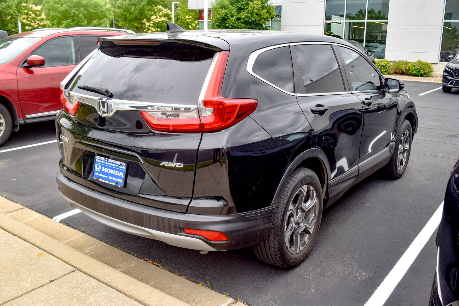 Used 2019 Honda CR-V EX image 5