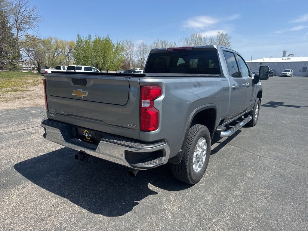 Used 2024 Chevrolet Silverado 3500 LTZ w/ LTZ Plus Package AWD/4WD image 7
