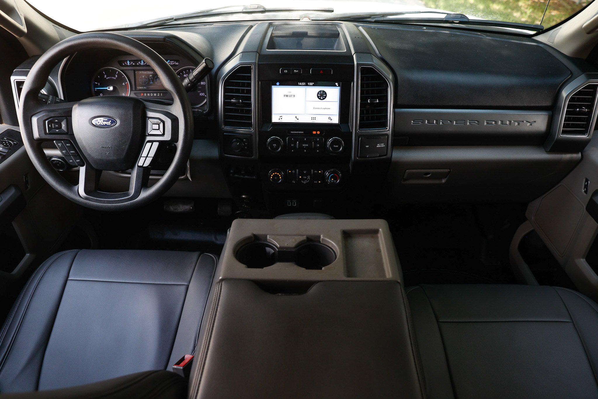Used 2019 Ford F250 XLT w/ Snow Plow Prep Package AWD/4WD image 2