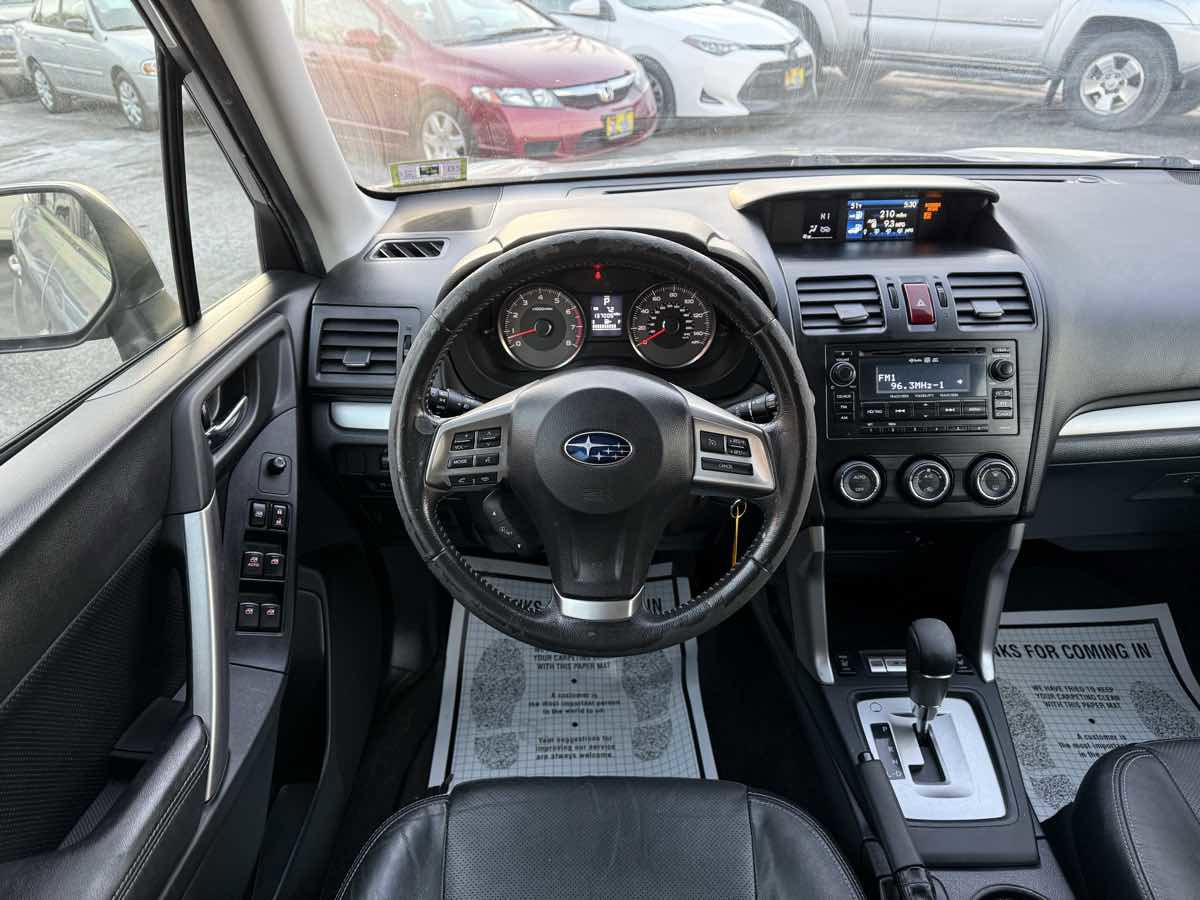 Used 2015 Subaru Forester 2.5i Limited image 14