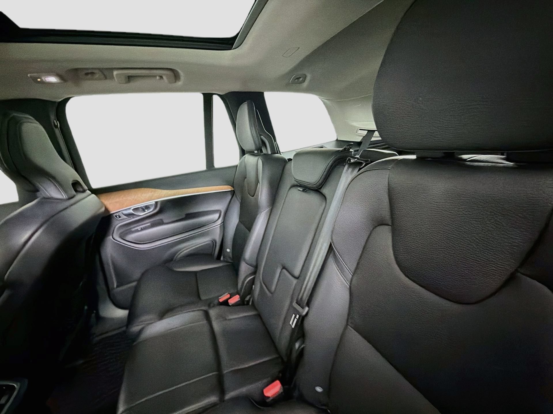 Certified 2023 Volvo XC90 B6 Plus w/ Protection Package Premier AWD/4WD image 25