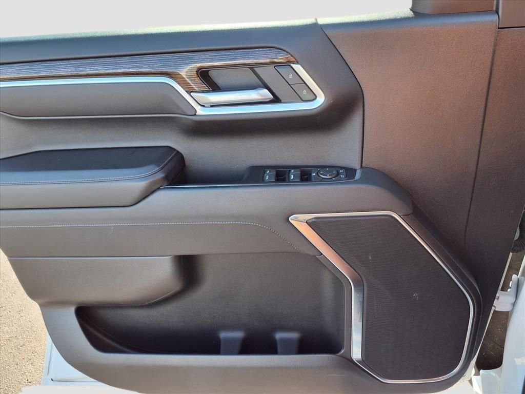 Used 2022 GMC Sierra 1500 Elevation w/ LPO, Elevation Black Package image 20