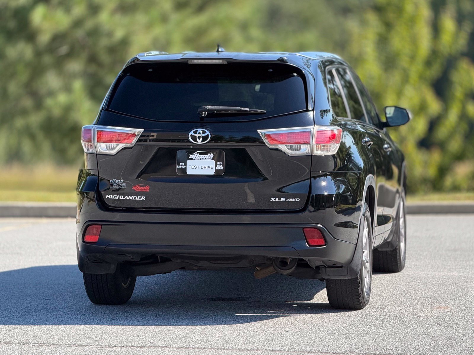Used 2015 Toyota Highlander XLE AWD/4WD image 7