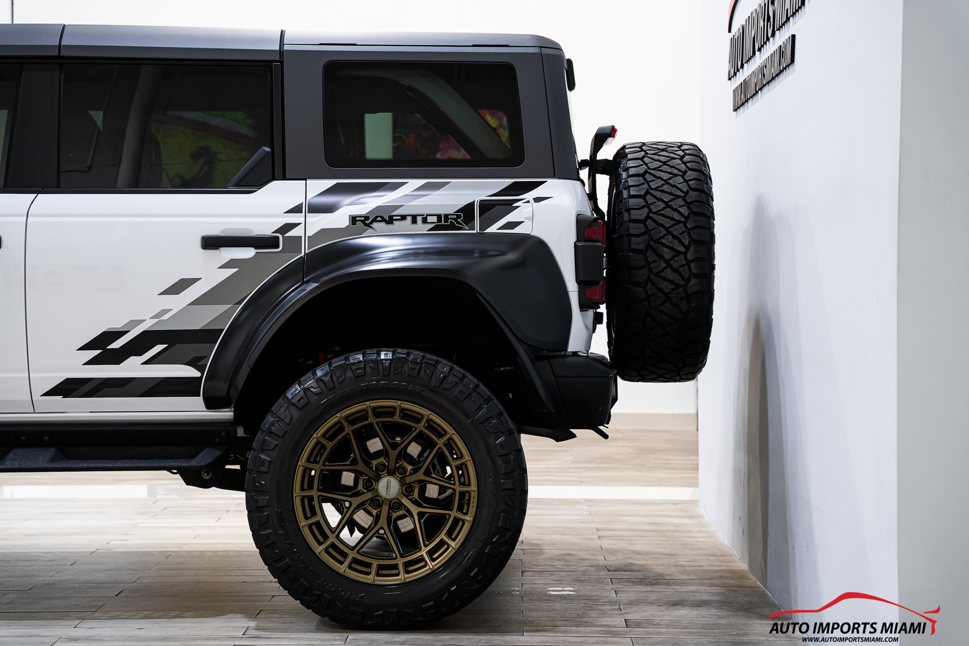 Used 2023 Ford Bronco Raptor AWD/4WD image 16
