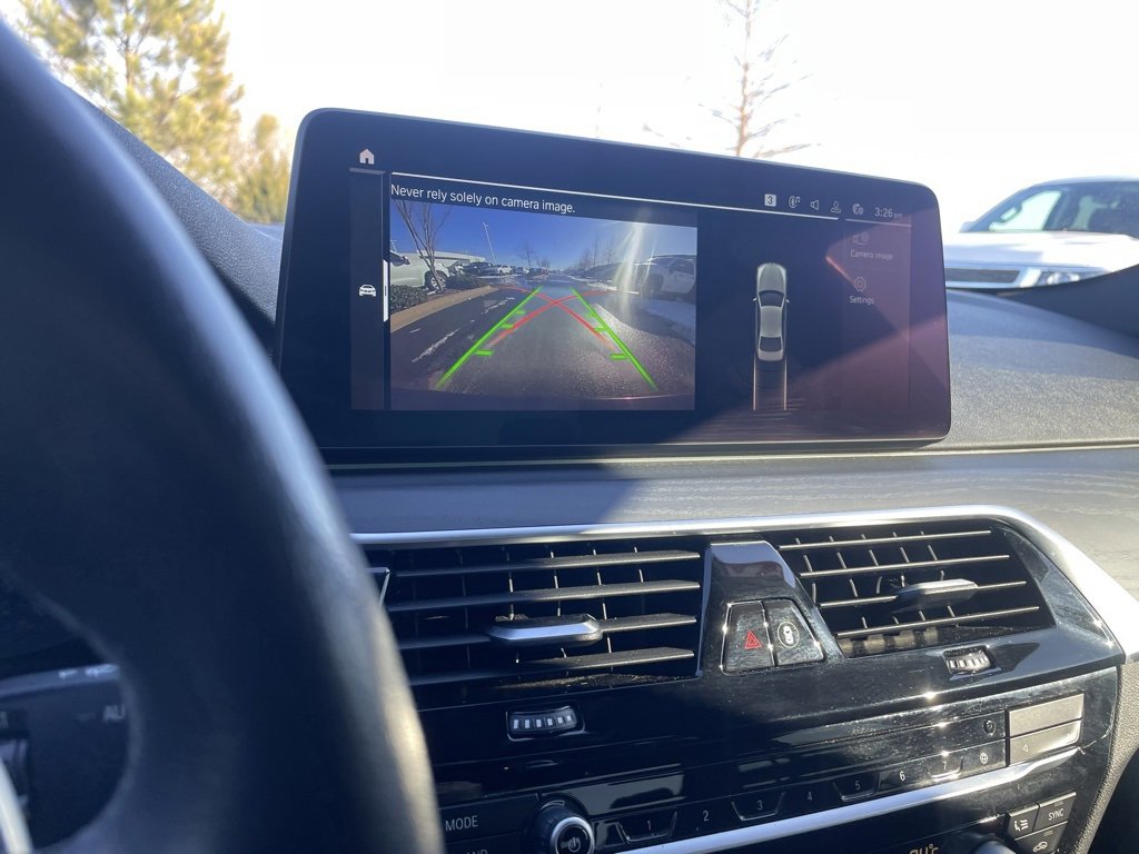 Used 2022 BMW 530i 530i w/ Convenience Package image 17