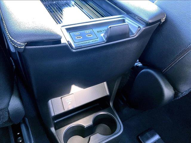 Used 2026 Toyota Sienna XSE FWD image 22