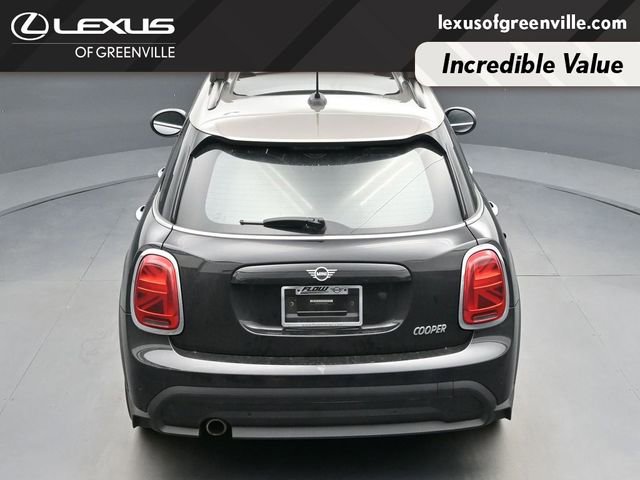 Used 2022 MINI Cooper 4-Door Hardtop image 21