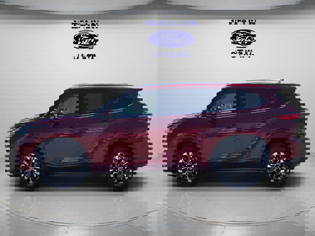 Used 2020 Toyota Highlander XLE image 10