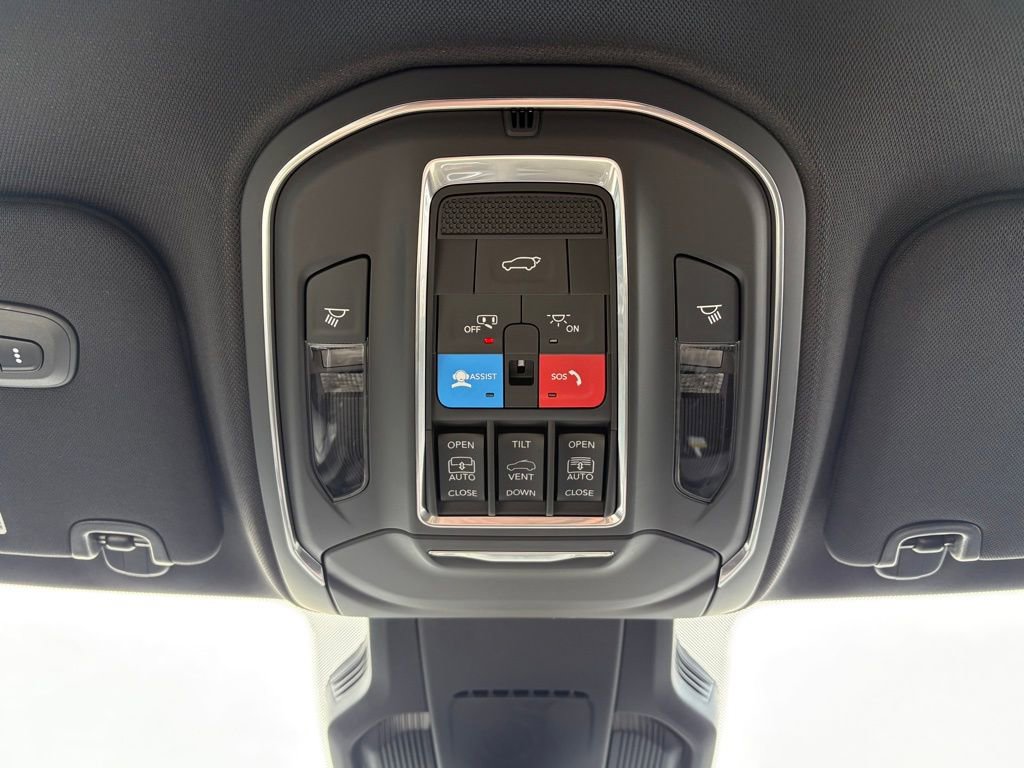 New 2026 Jeep Cherokee Overland w/ Trailer Tow Group image 14