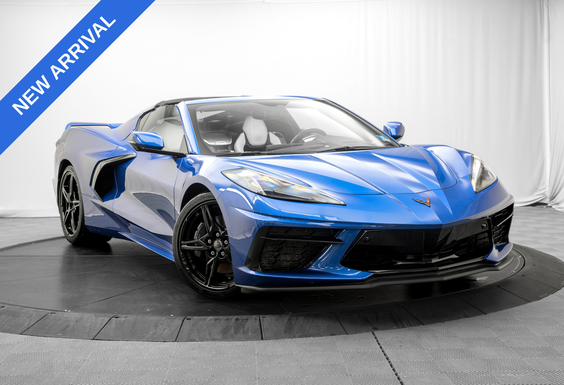 Used 2020 Chevrolet Corvette Stingray Preferred Cpe w/ 2LT Preferred Equipment Group RWD 360° Tour