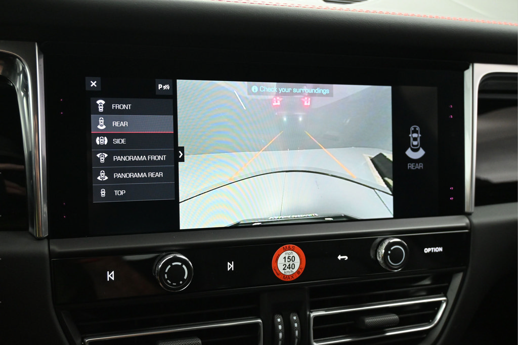 New 2026 Porsche Macan AWD/4WD image 15