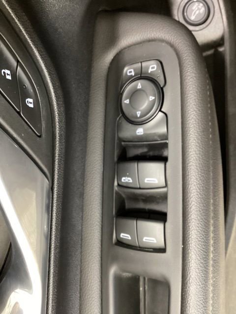 Used 2023 GMC Terrain SLE w/ Driver Convenience Package AWD/4WD image 18