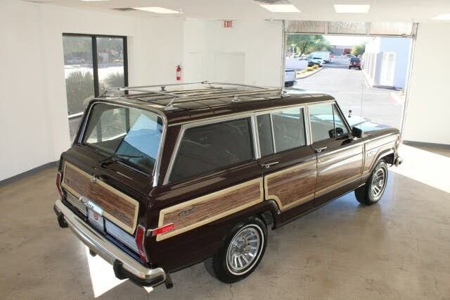 Used 1989 Jeep Grand Wagoneer image 40