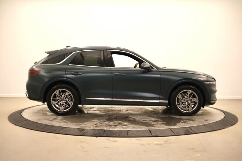 Used 2024 Genesis GV70 2.5T w/ Advanced Package image 2