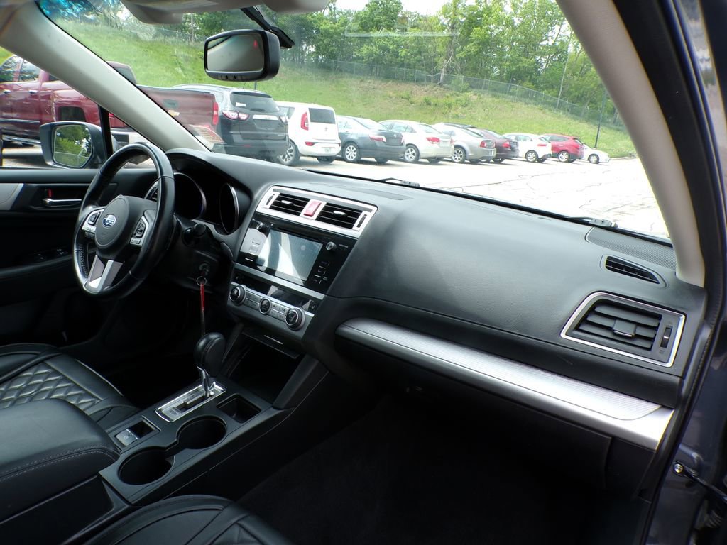 Used 2016 Subaru Legacy 2.5i Premium AWD/4WD image 14