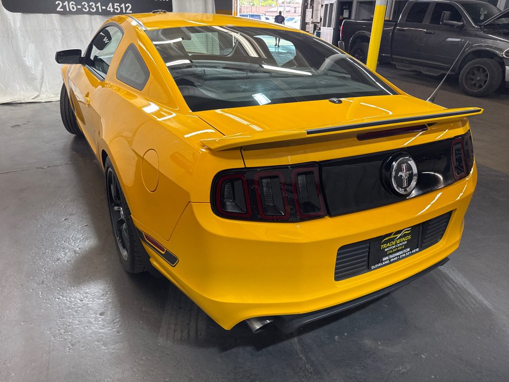 Used 2013 Ford Mustang Boss 302 w/ Boss 302 Accessory Pkg RWD image 4