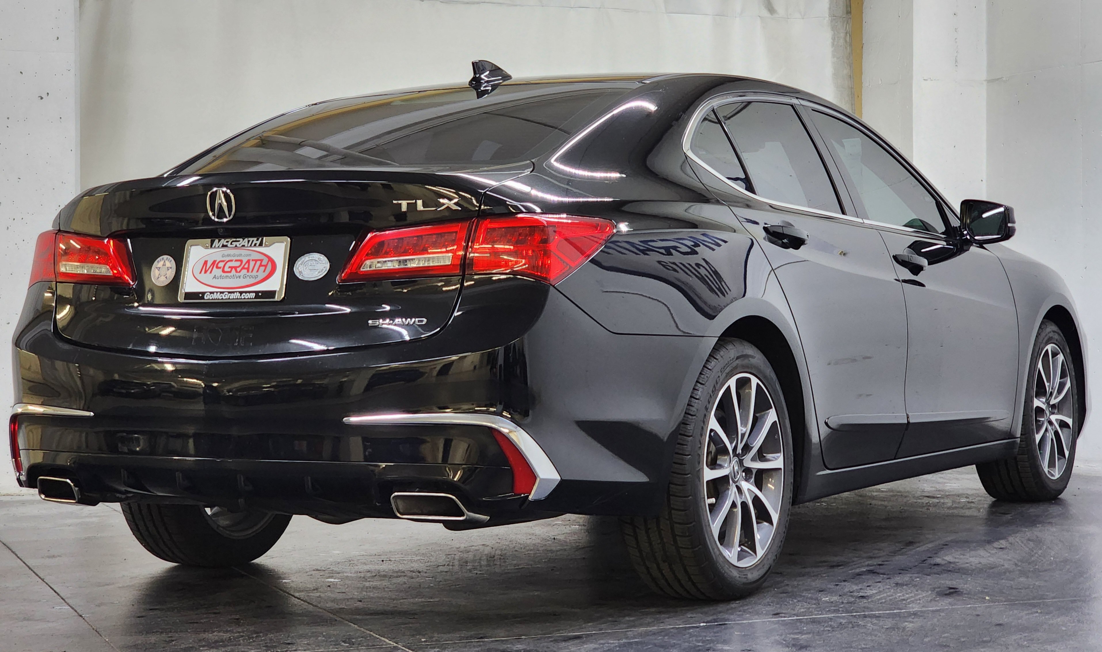 Used 2018 Acura TLX V6 SH-AWD image 5