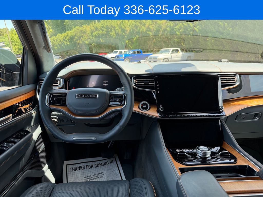 Used 2024 Jeep Grand Wagoneer L Series III AWD/4WD image 14