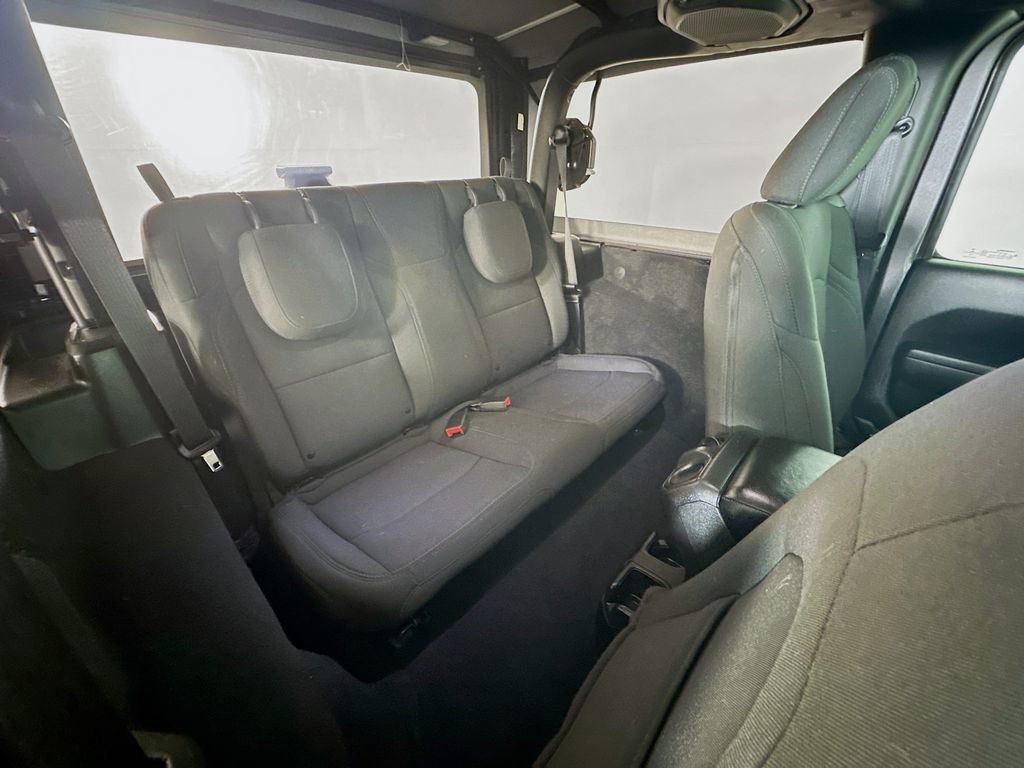 Certified 2022 Jeep Wrangler Sport S image 36