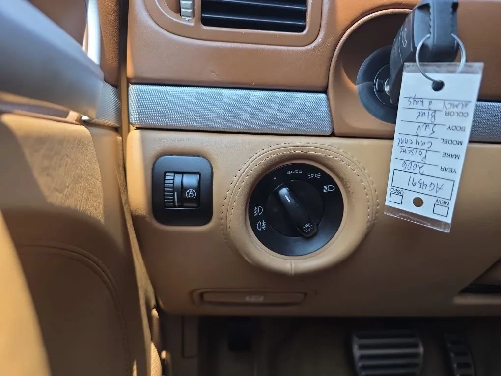 Used 2006 Porsche Cayenne S AWD/4WD image 24