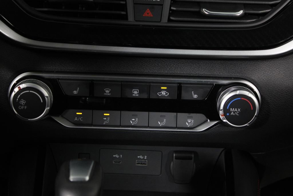 Used 2024 Nissan Altima 2.5 SR w/ SR Premium Package FWD image 22