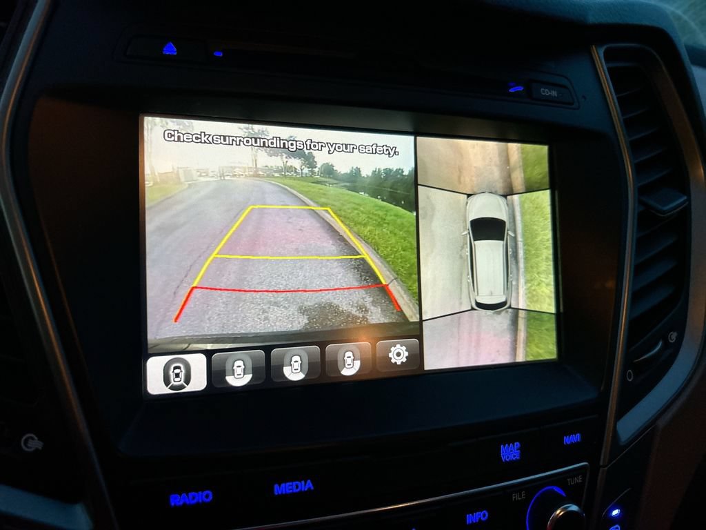 Used 2018 Hyundai Santa Fe Sport w/ 2.4L Tech Package 04 AWD/4WD image 25