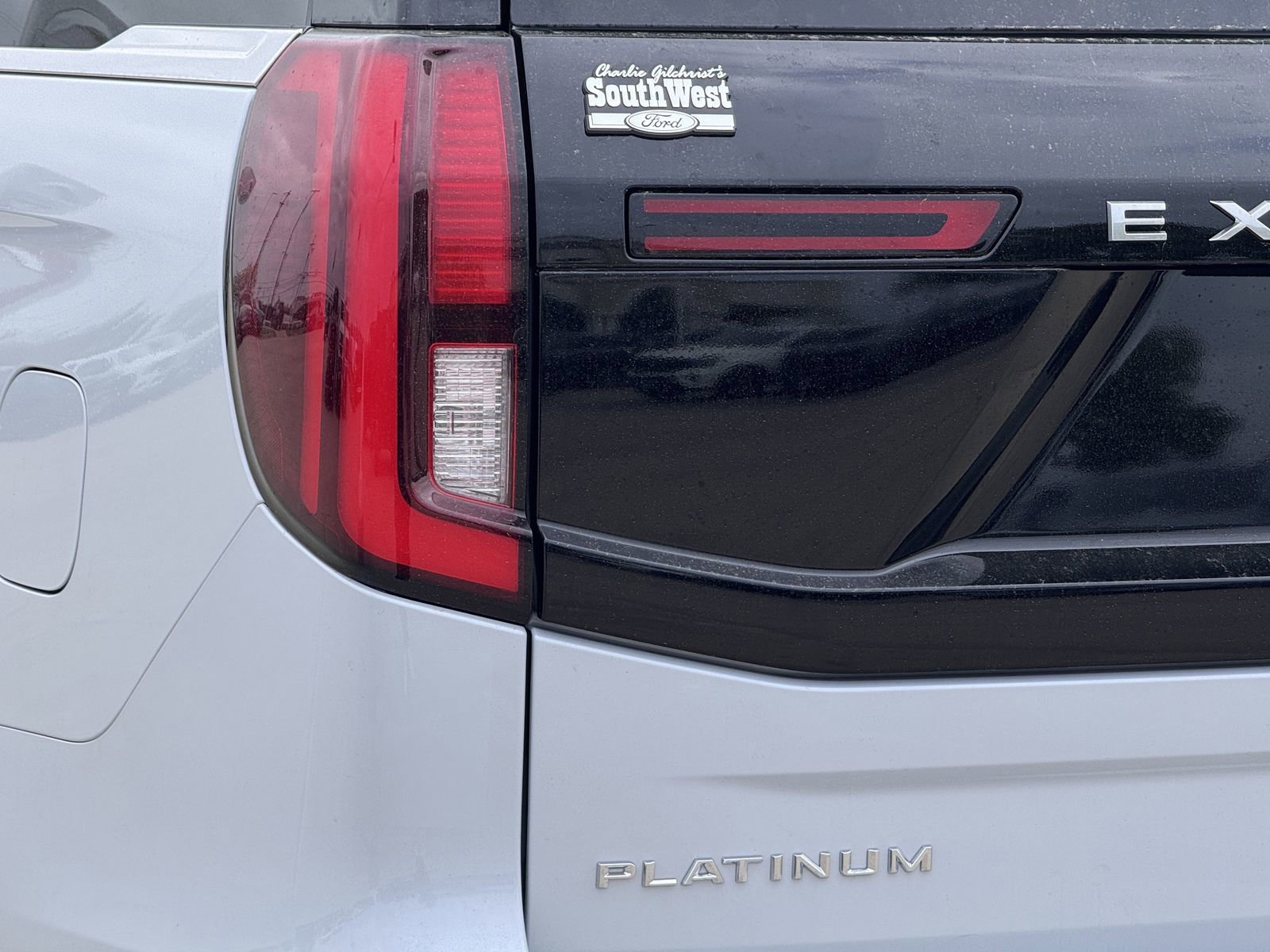 New 2026 Ford Expedition Platinum image 10