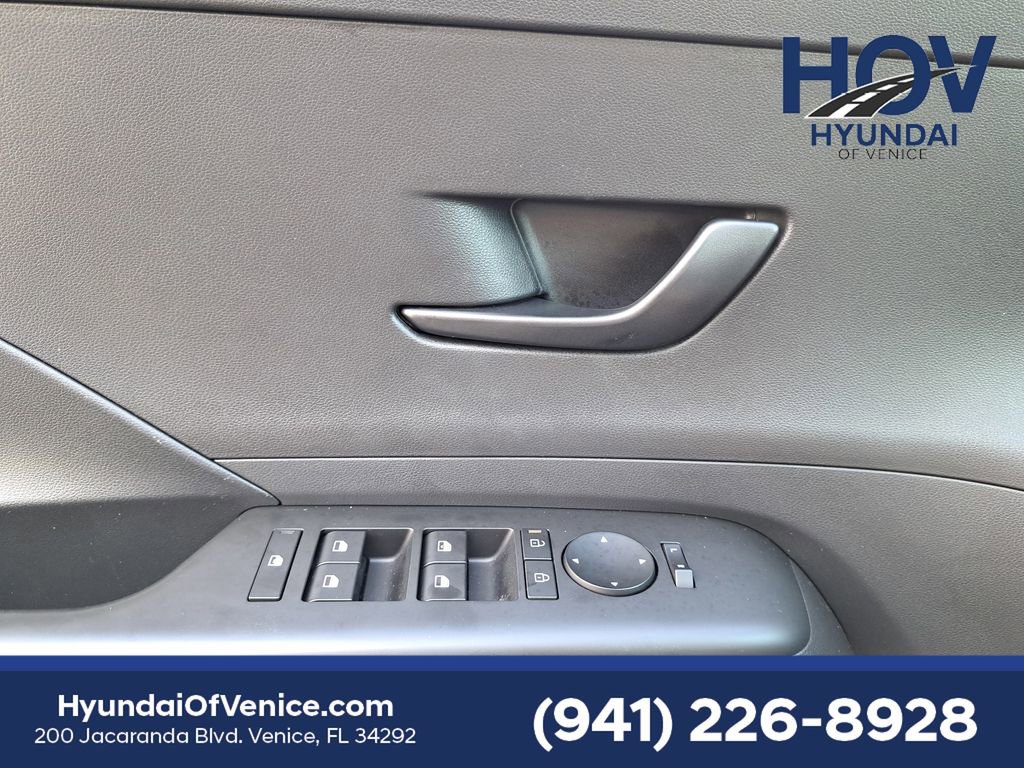 Certified 2024 Hyundai Kona SE image 28